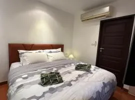 Cozy Condo with full kitchen Patong
