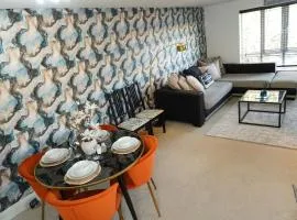 Elite Contractor Residence, Fast WiFi, Free Parking