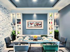 High Residence - Spacious & Lux Apt, hotel que acepta mascotas en Mascate