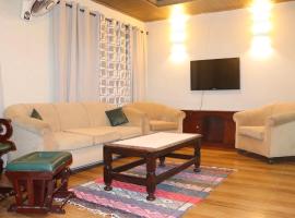 Northern Sun Inn Hotel Murree, хотел в Мюри