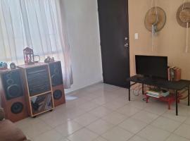 Comfortable and nice house in Caucel, hótel í Mérida