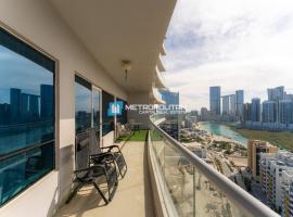 Spacious 2BR, Reem Island, Pool & Parking、アブダビのホテル