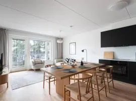 Sea view, close to metro, new, 2bedroom apartment