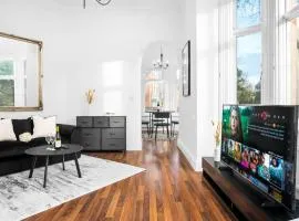 Cozy 1Bed Apartment - Parking - Fast Wi-Fi 9PCT