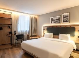 Campanile PRIME - Suresnes - La Défense, hotel en Suresnes