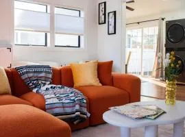 Entire house New Reno w AC Pet friendly gated back