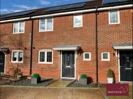 High Wycombe - Garden Parking 2Bed