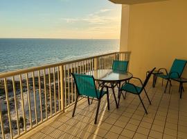 The Beach Club 1204A, Hotel in Edith Hammock