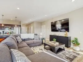 Lakeside Serenity at Kimberling Crossing