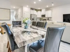 8 Mi to Dtwn Pensacola Modern Escape with Patio!