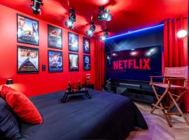 Studio Cinema Prive TV 85 pouces - Wifi - Clim - Gare 2 minutes, hotel di Drusenheim