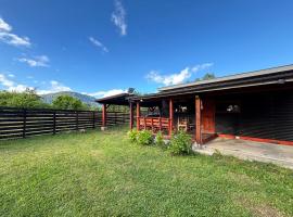 Cabaña en Panguipulli, lugar tranquilo, hermoso entorno、パンギプジのホテル