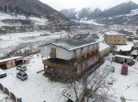 hotel "Riverside Mestia", hotel v destinaci Mestia