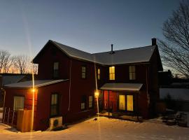 Zen in Narrowsburg Retreat near Town, hotel em Narrowsburg