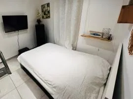 Beau studio au coeur du Panier