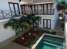 Pousada Solarium, hotel com estacionamento em Canoa Quebrada