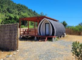 Achibueno Glamping, Glampingunterkunft in Linares