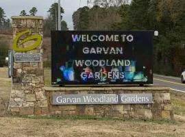 Barn Door Themed Garvan Gardens Blue Bungalow