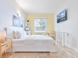 South of Fifth Family & Pet-Friendly Retreat Across from Best Beach in Miami
