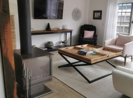 Beachfront Private Cottage，羅斯巴德的飯店