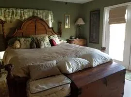 Oceanfront 3BR/2BA with Jacuzzi in Vero Beach