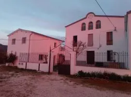 Casa Rural, masia antiga en rehabilitació, Mas Graells