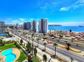 Oceanfront Vacation Pool WiFi Parking