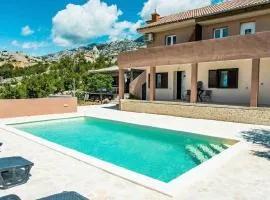 Family-friendly apartments with swimming pool Lukovo Sugarje, Karlobag - 24896