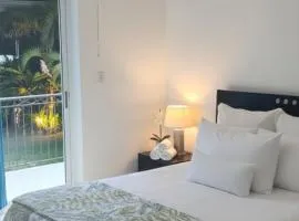 Ocean Breeze Apartment