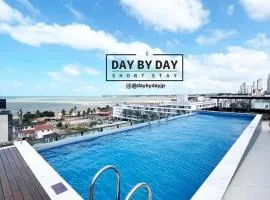 Duplex de luxo com hidro by Day by Day no Atlantis