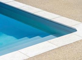 ibis Saint Paul Trois Chateaux, khách sạn ở Saint-Paul-Trois-Châteaux