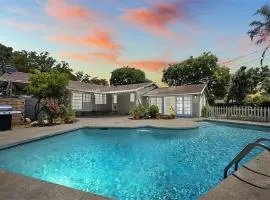 Private Pool 4BR Family Retreat and Free Parking