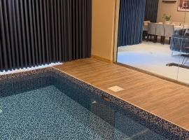 شاليهات لورين الفندقية, hotel en Taif