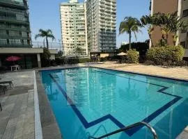 Condomínio Four Seasons Residence Service