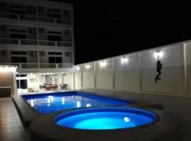 Hotel rancho, hotel en General Villamil