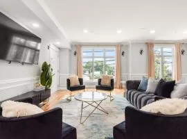 Luxury 4BR Home Near Manhattan