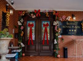 Hotel Royal Plaza By TimHotels，位于蒂米什瓦拉提米索瓦拉特拉扬伏亚国际机场 - TSR附近的酒店