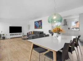 Renovated house located on Skolebakken 60