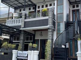 Utama Guest House Kuta Alam, hotel i Banda Aceh