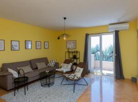 Apartman Marina - Makarska by Villas Guide, hotel in Makar