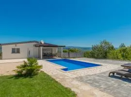 Villa Sanda - Makarska by Villas Guide
