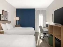 Spark By Hilton Montreal Midtown