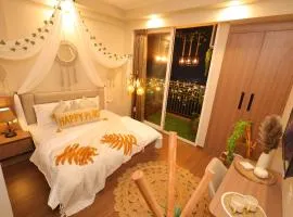Nestia Stay Near Expo Mart & Metro Pari Chowk