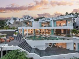 Luxury 6BR Villa Vie, hotel u gradu Koh Samui 