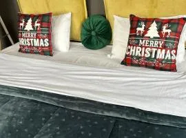 Amaryllis apartment 23