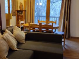 Hameau 3 106- SPA & PISCINE appartement 6 pers, khách sạn ở Orelle