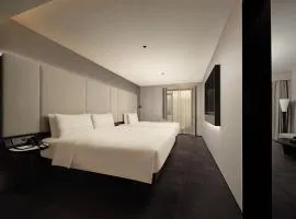 Atour hotel Chengdu MixC Shuangqiao Road Metro Station