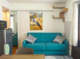 Hostdomus - Ski Lift - Next to the Ski Slopes, Hotel in Borgata Sestriere