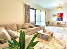 Luxury Stylish Modern 2 Beds Hotel Apartment - East Town Compound - Sodic -New Cairo - Cairo - Egypt, hotel en El Cairo