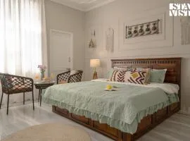 StayVista at NIWAS BY TALIN - Jacuzzi & WiFi